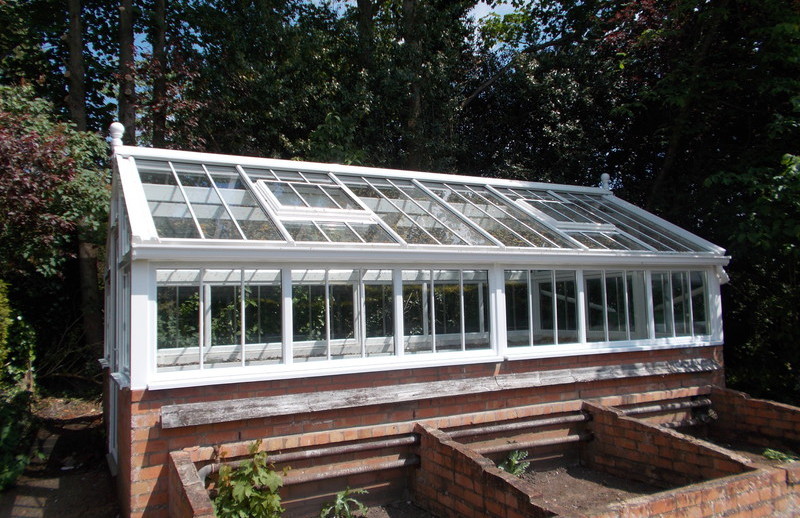 Conservatory - Greenhouse-Oriel-Glazing